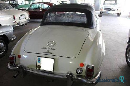 1961' Mercedes-Benz 190SL White photo #3