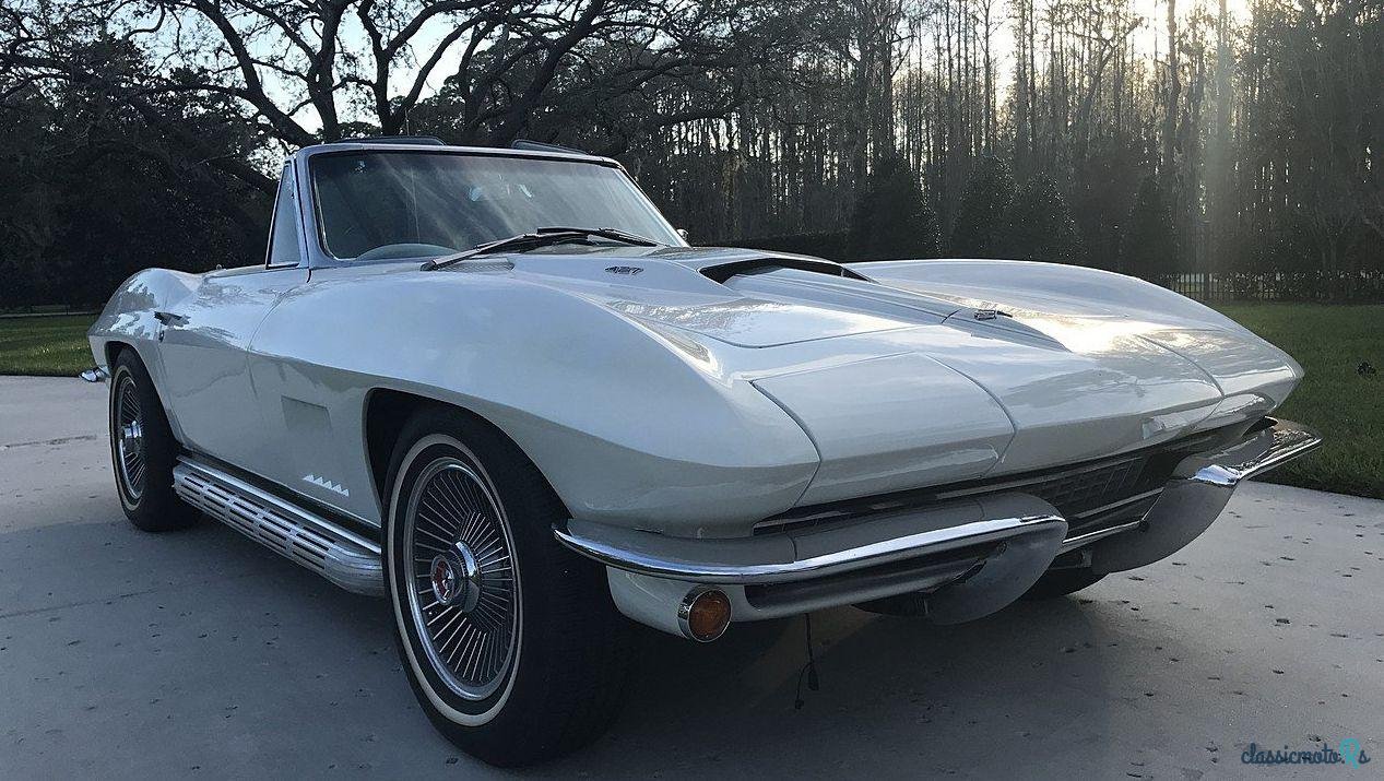 1967' Chevrolet Corvette photo #4