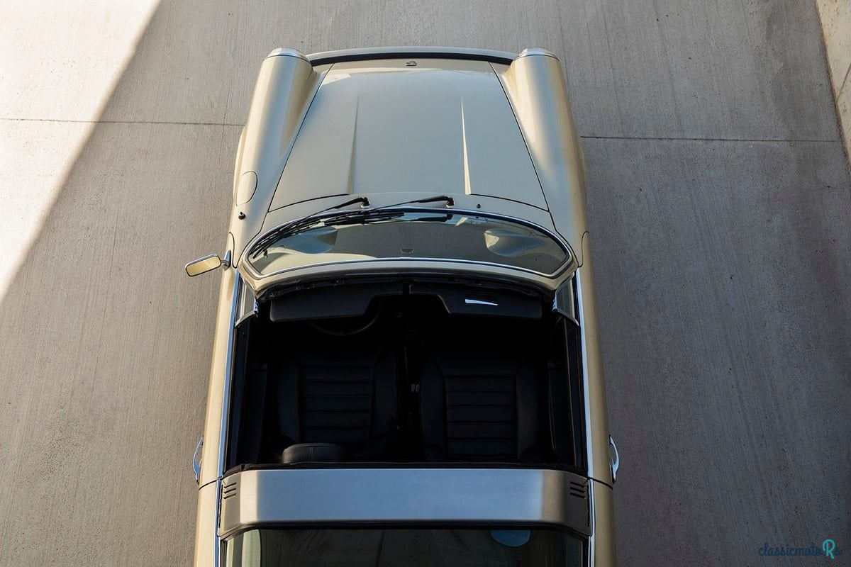 1977' Porsche 911S Targa photo #1