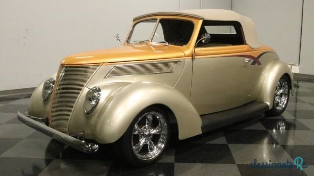 1937' Ford photo #5