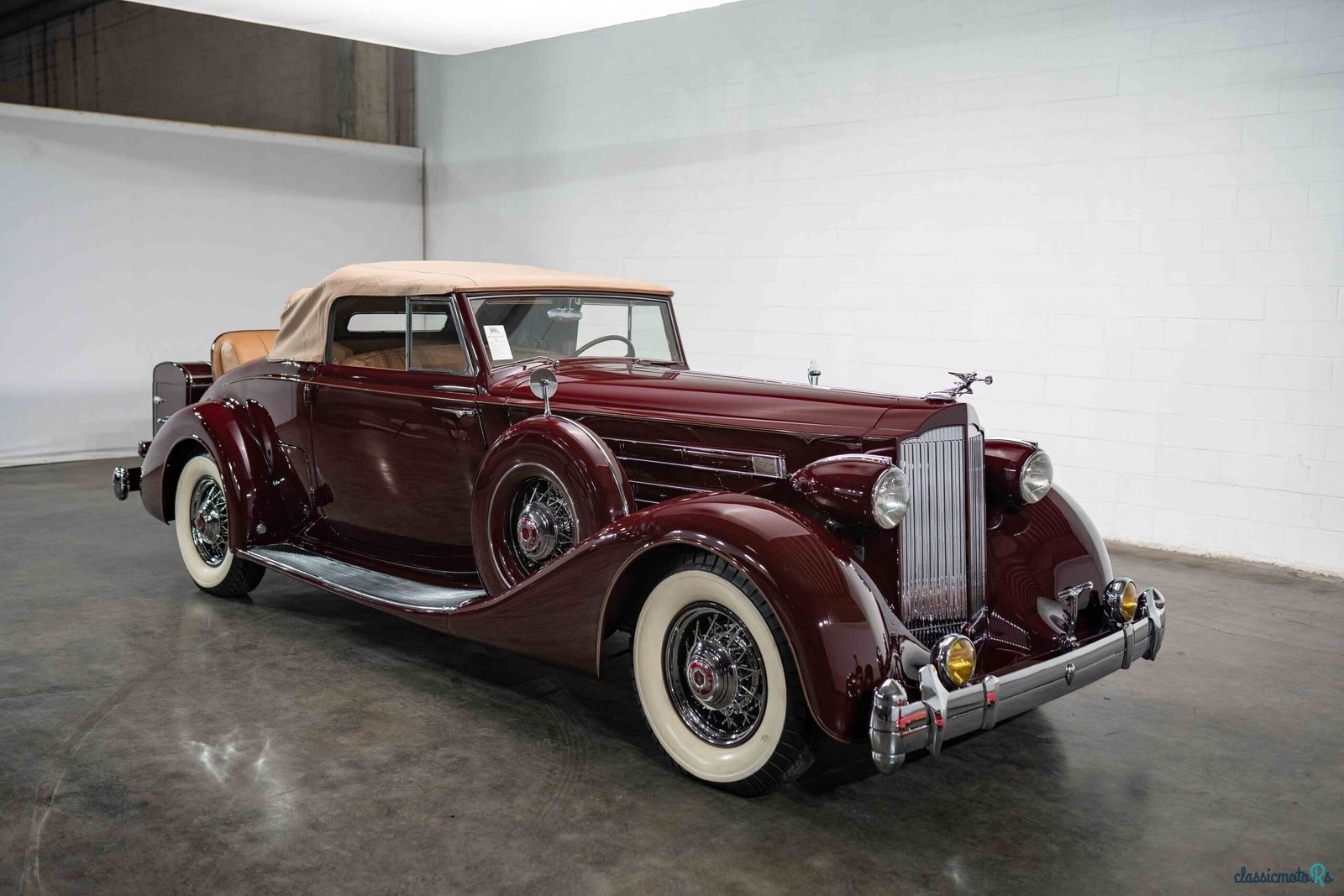 1935' Packard photo #1