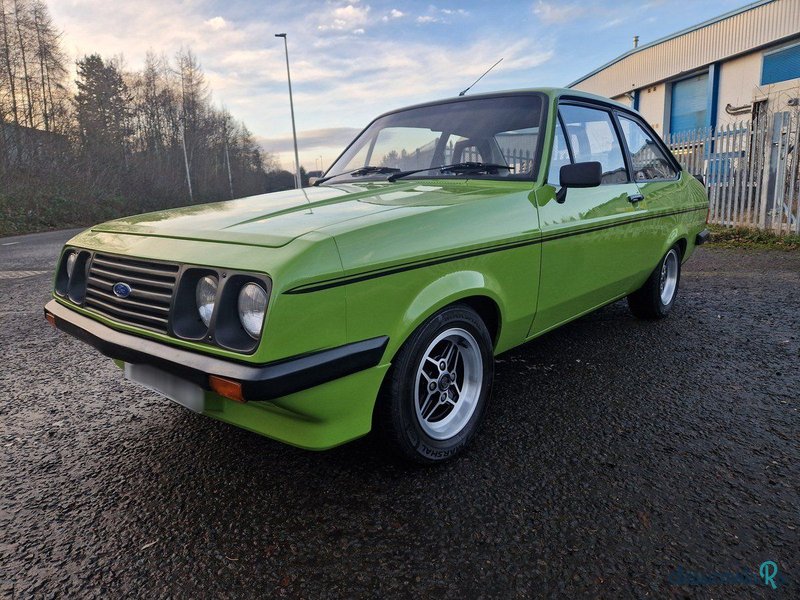 1980' Ford Escort photo #2