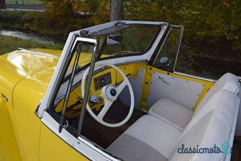 1948' Willys Jeepster photo #3