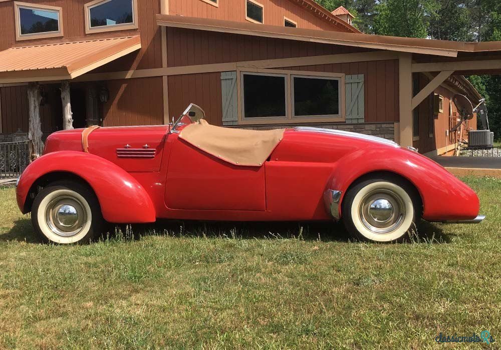 1941' Graham Hollywood Supercharged photo #1