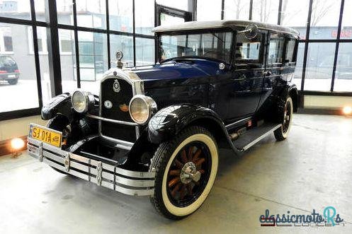 1927' Willys Knight Super Six 70A photo #5