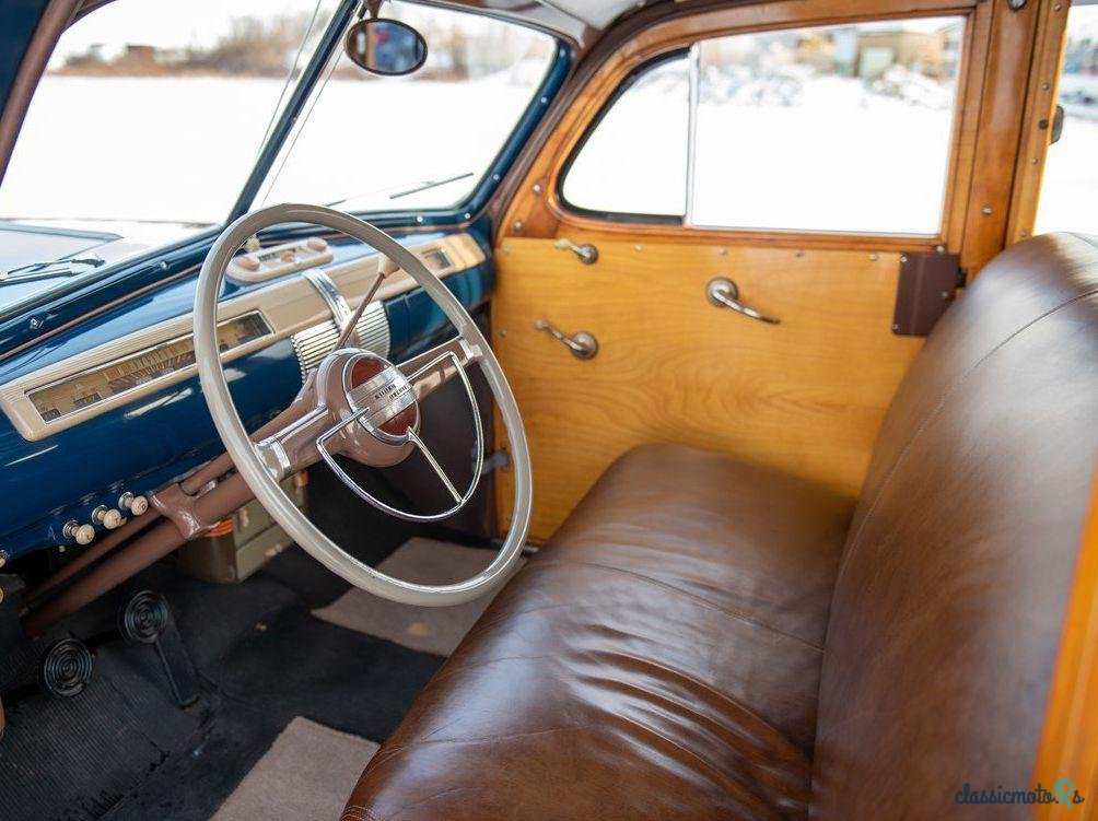 1941' Ford Deluxe Super Deluxe Station Wagon photo #1