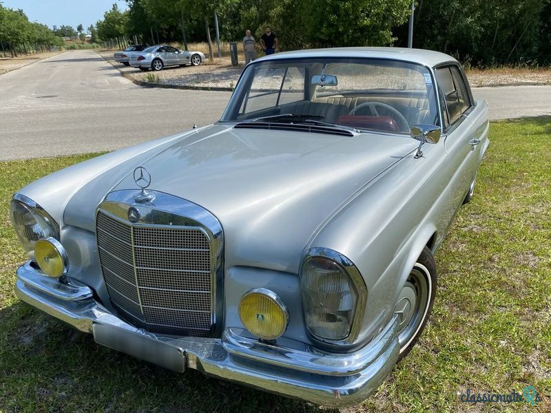 1961' Mercedes-Benz 220 Se photo #2