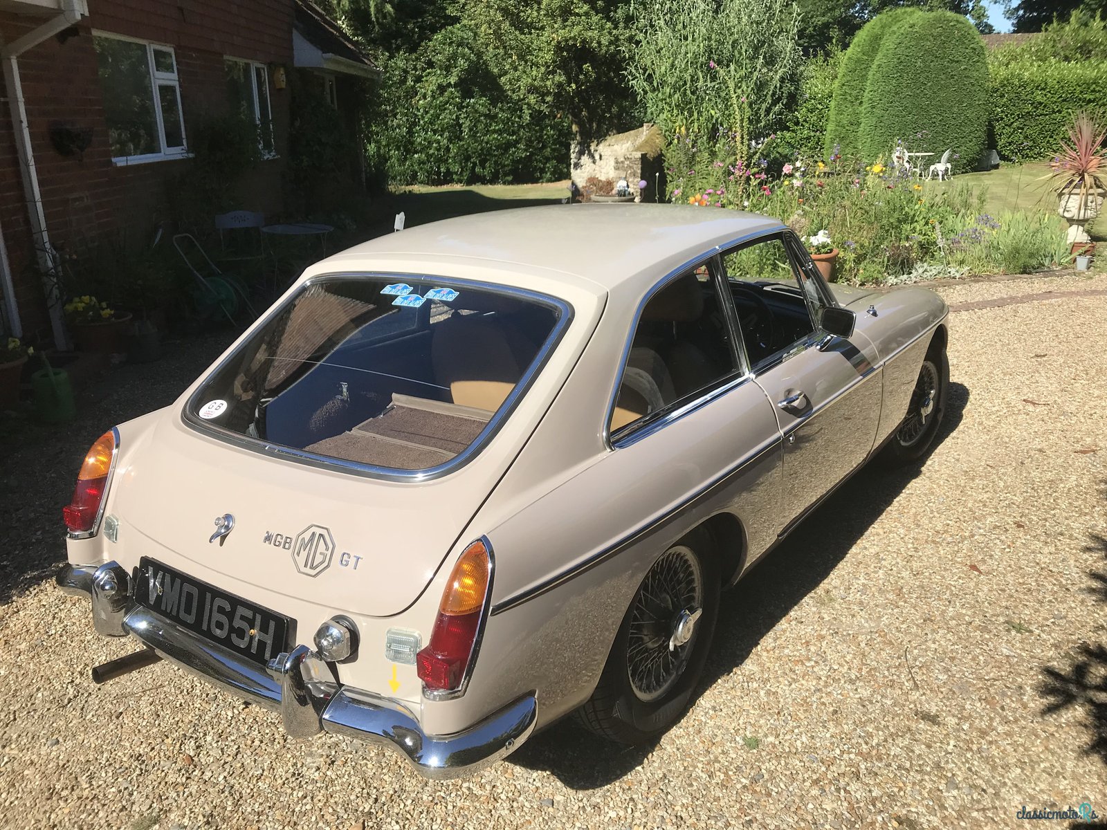 1969' MG Mgb Gt photo #3