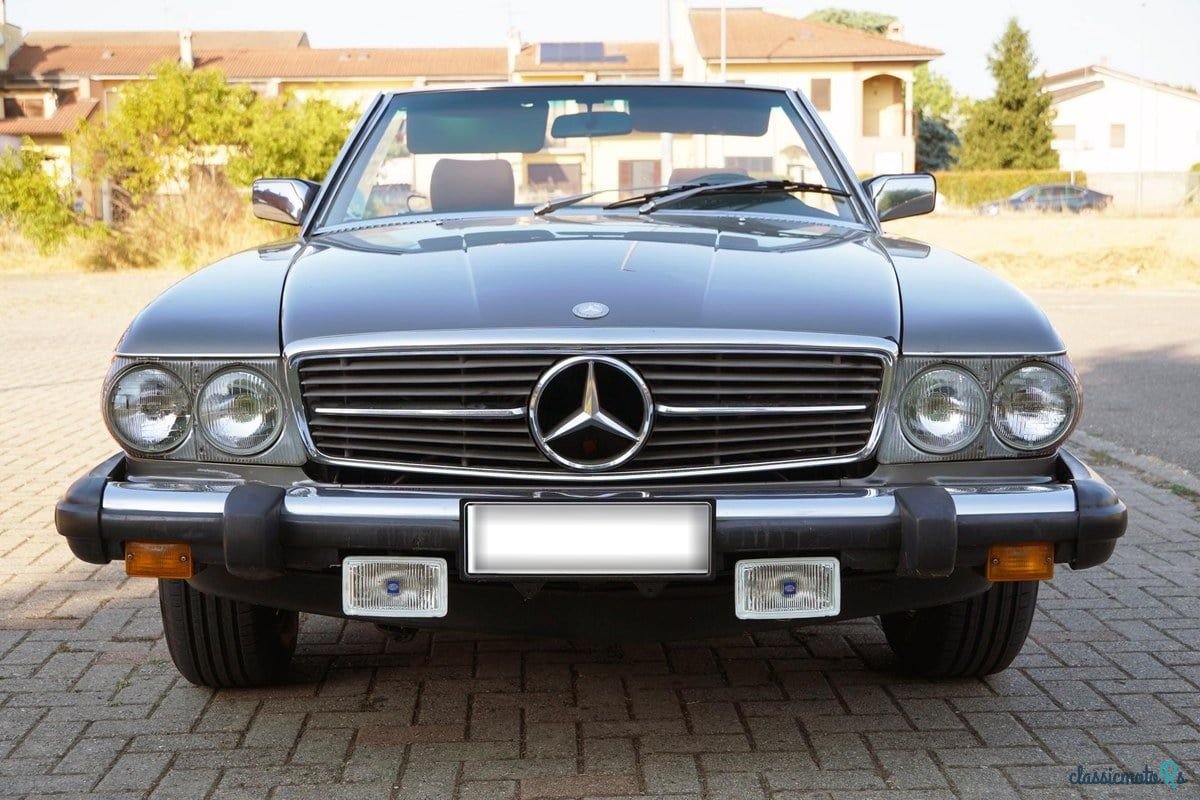 1982' Mercedes-Benz Sl Class photo #1