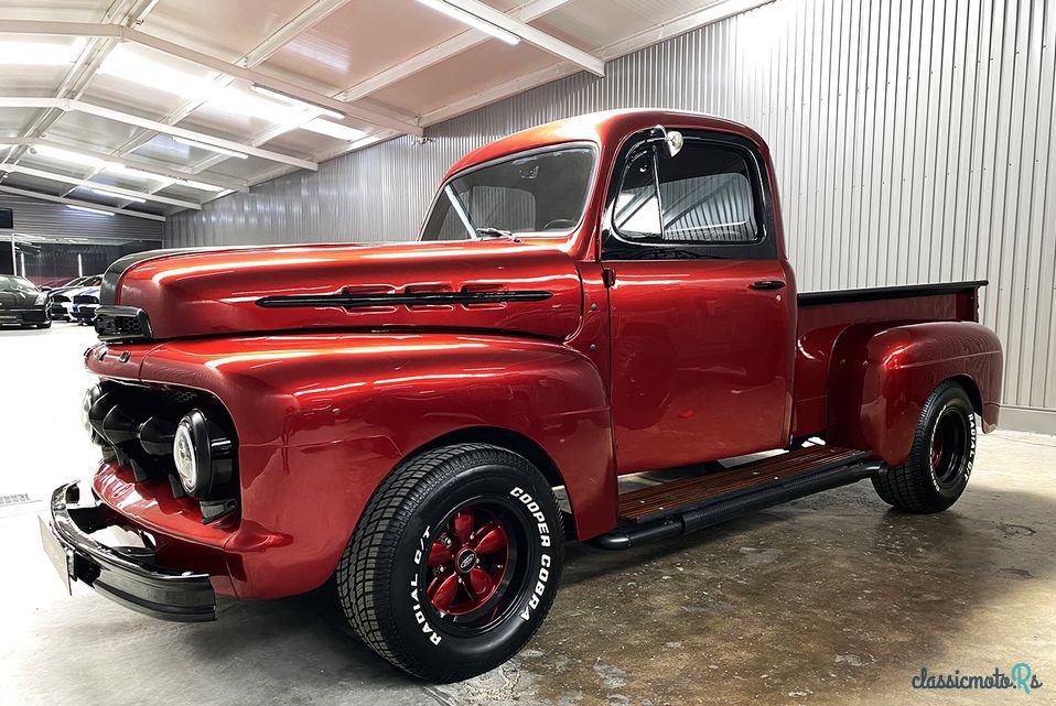 1952' Ford F-100 photo #2