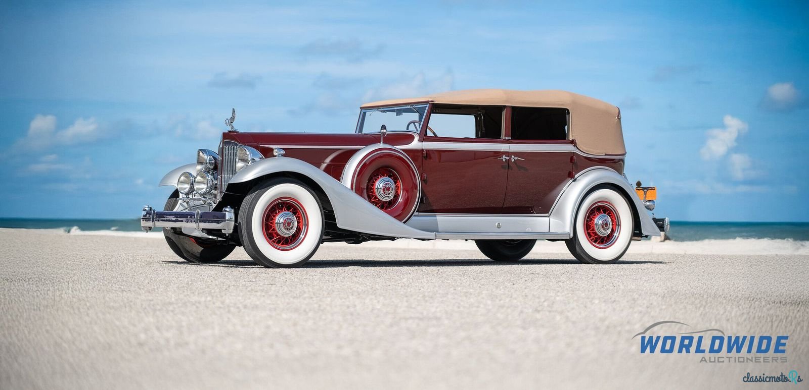 1933' Packard Twelve photo #1