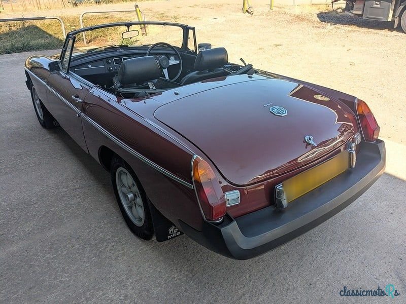 1976' MG Midget photo #5