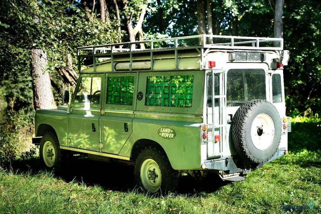 1975' Land Rover Series III photo #3