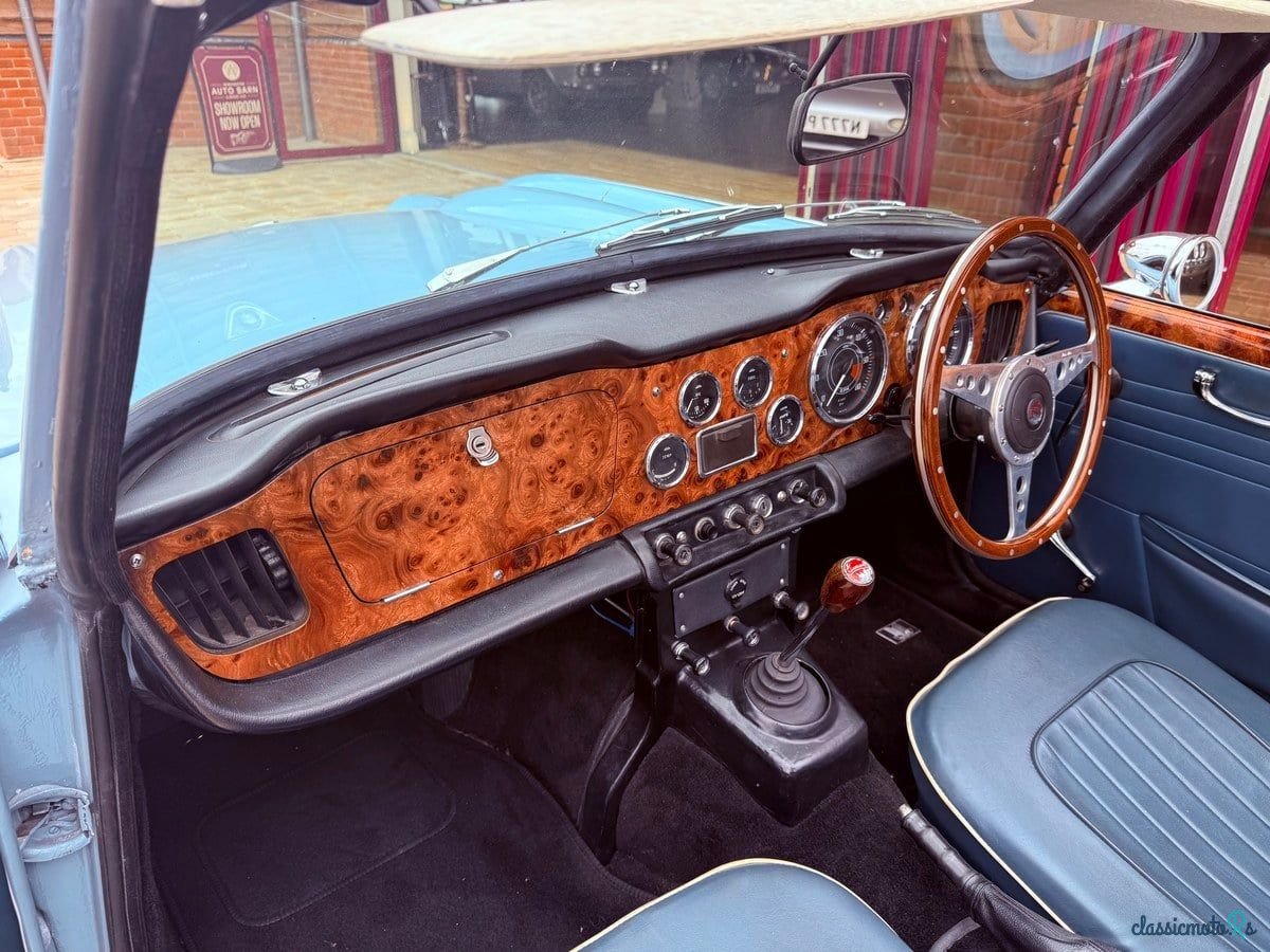 1966' Triumph TR4 photo #2