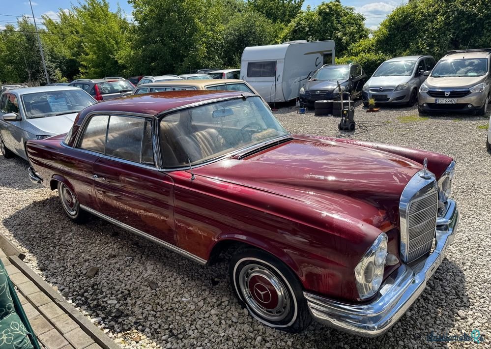 1964' Mercedes-Benz W111 220SE photo #1