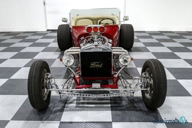 1923' Ford photo #2