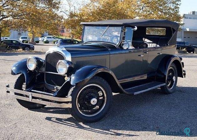1926' Chrysler Imperial photo #1