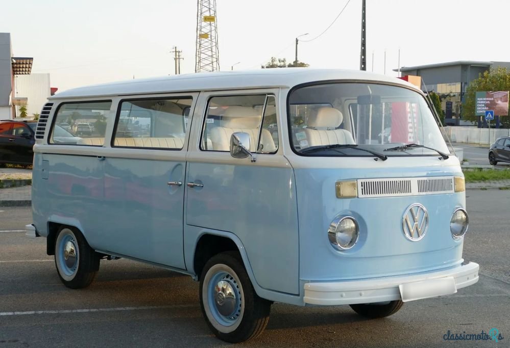 1971' Volkswagen Type 2 photo #3