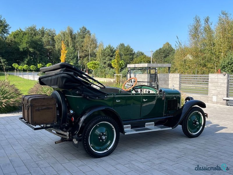 1925' Chevrolet Touring photo #4