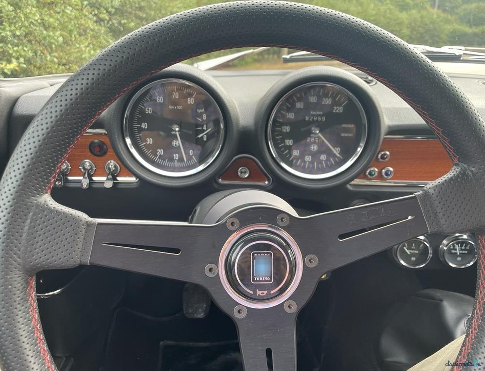 1975' Alfa Romeo GT photo #6