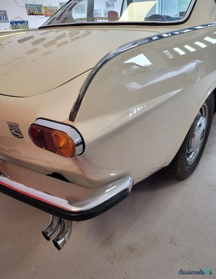 1968' Volvo P1800 photo #5
