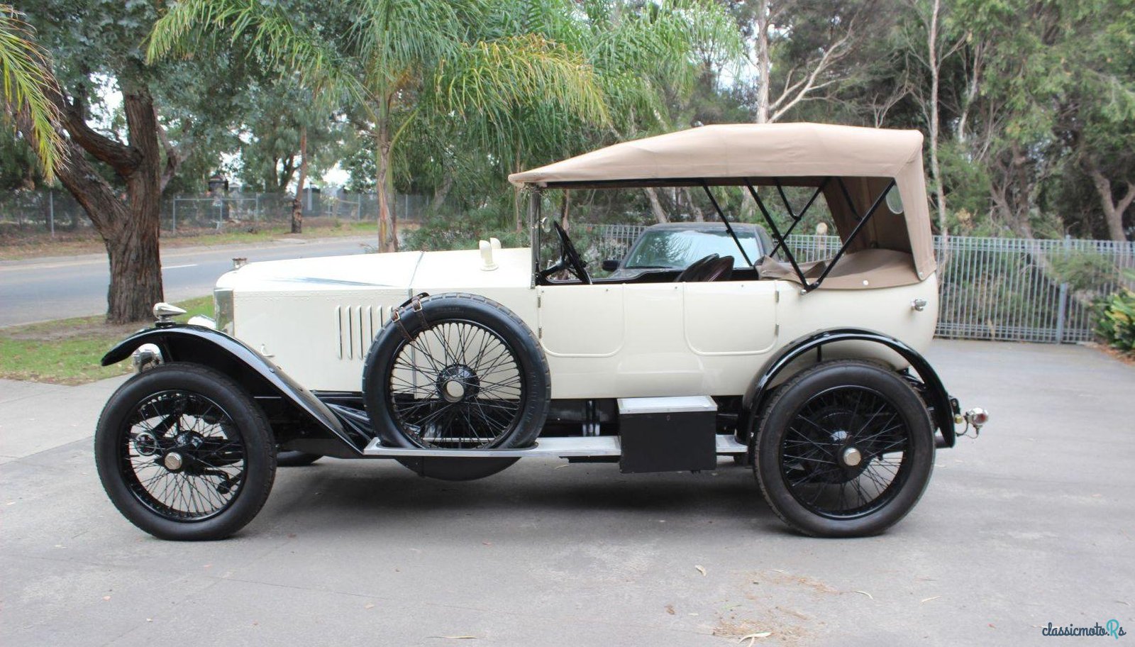 1922' Vauxhall 30-98 photo #1