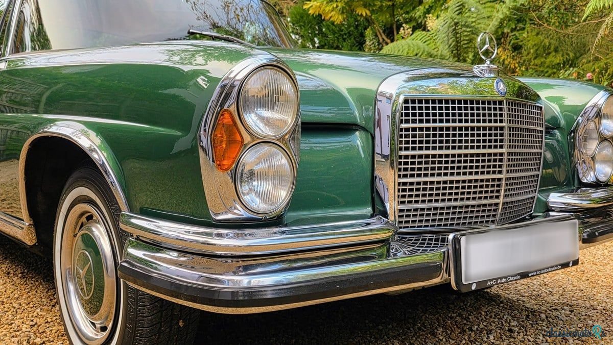 1970' Mercedes-Benz Se Series photo #5