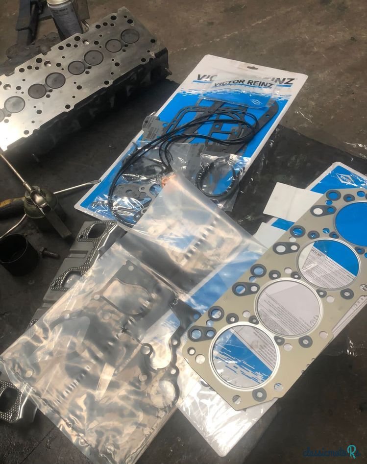 1988' Isuzu Trooper photo #5