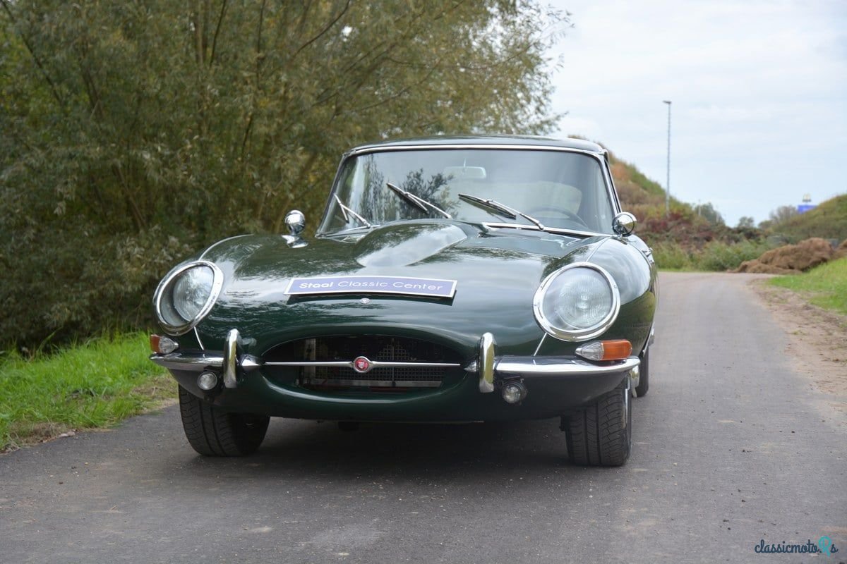 1966' Jaguar E-Type photo #3