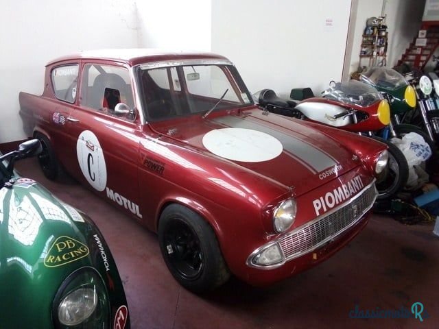 1962' Ford Anglia photo #1