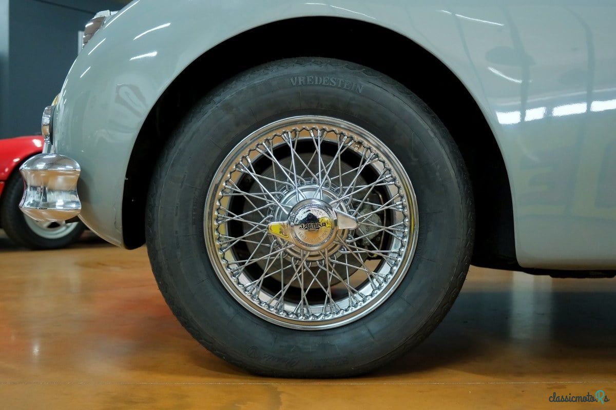 1958' Jaguar Xk150 photo #2