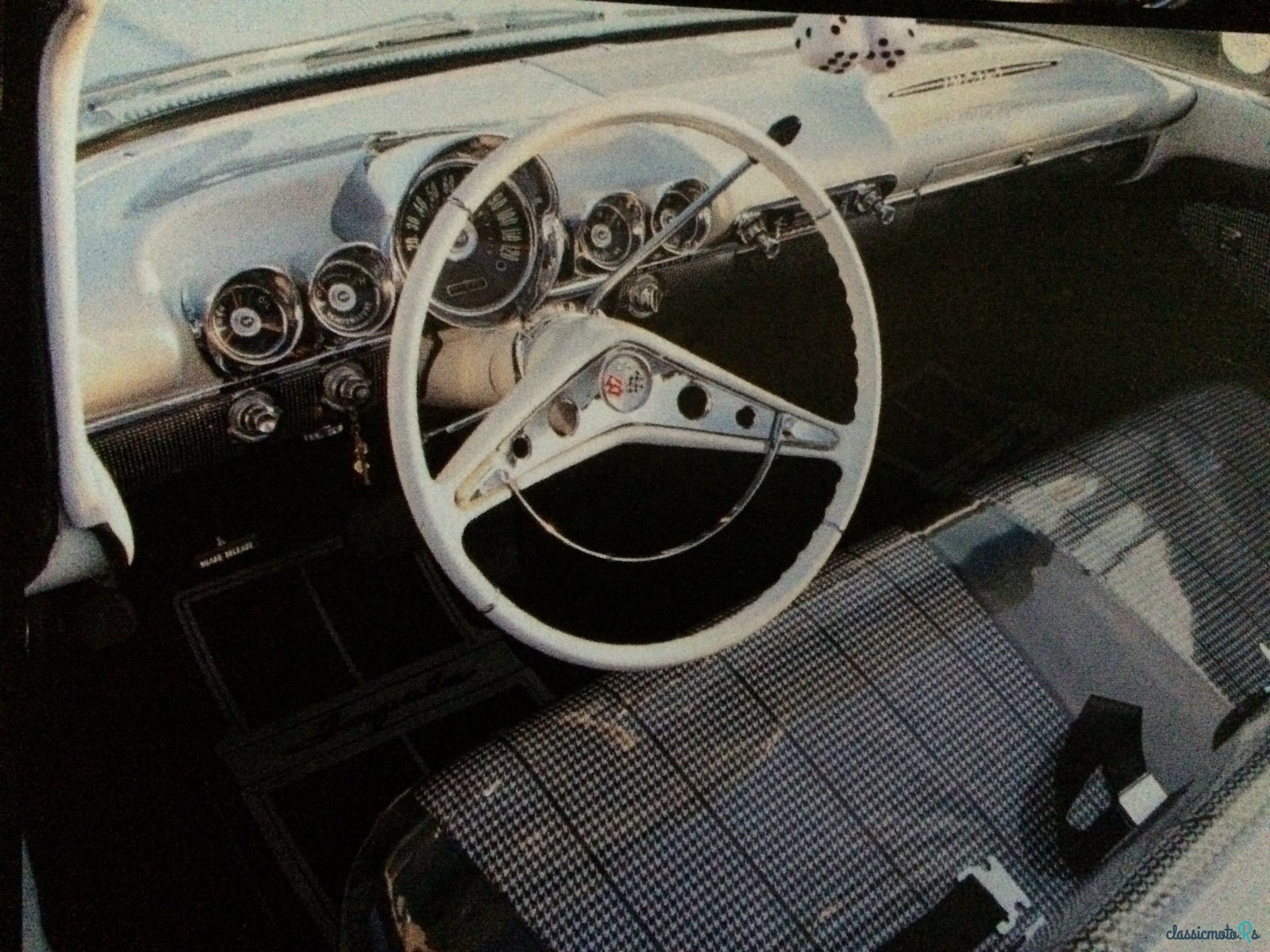 1960' Chevrolet Impala photo #6