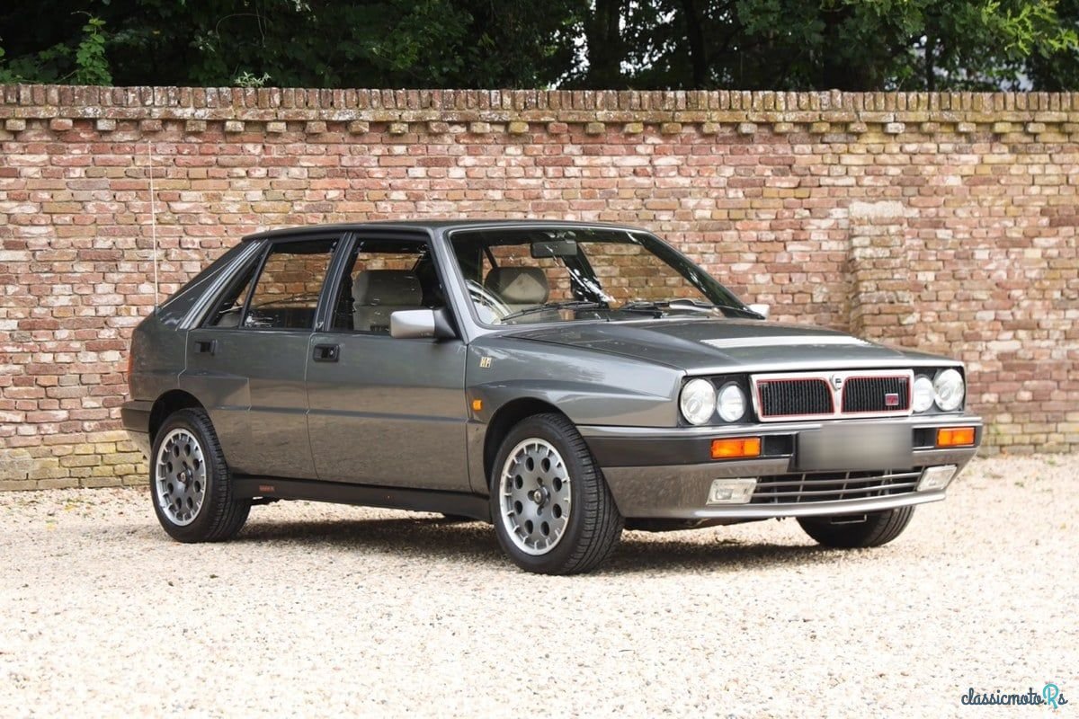 1990' Lancia Delta photo #2