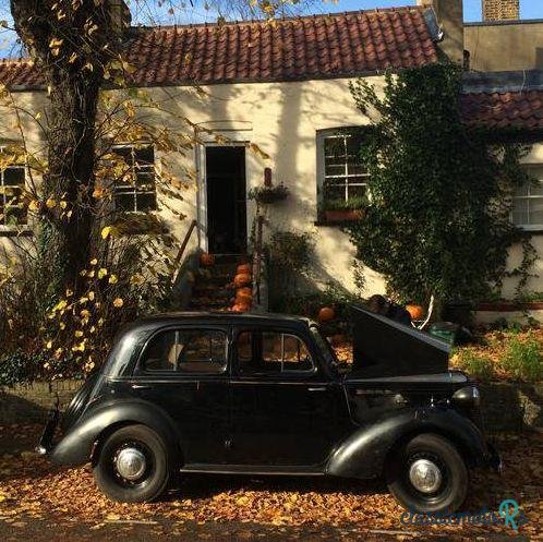 1946' Vauxhall 10-4 photo #4