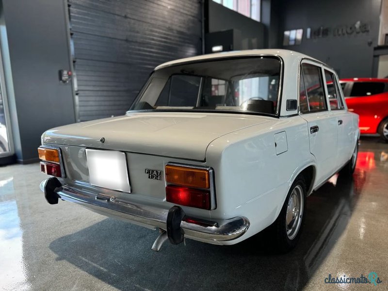 1974' Fiat 124 photo #4