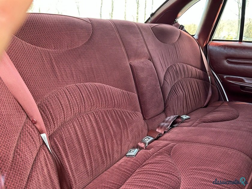 1995' Ford Crown Victoria photo #5