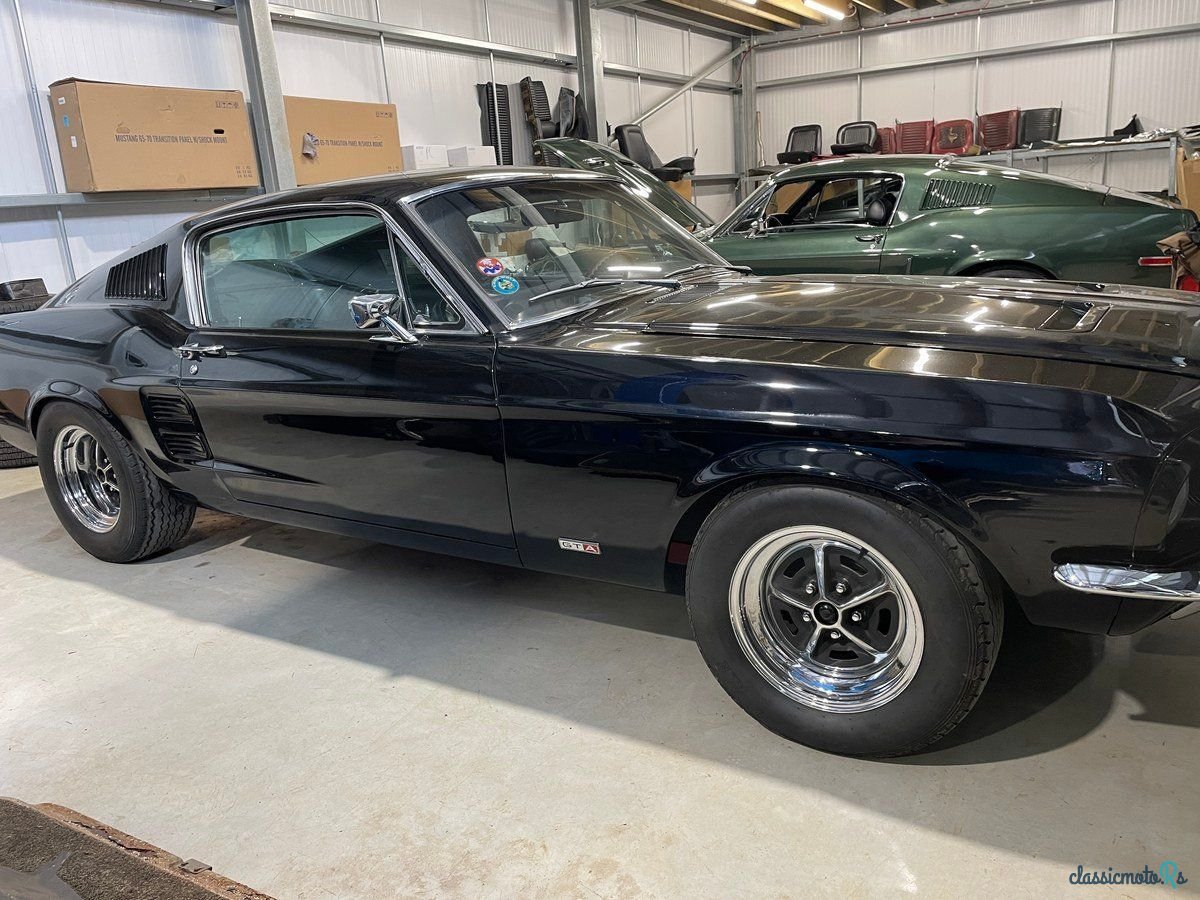 1967' Ford GT photo #1