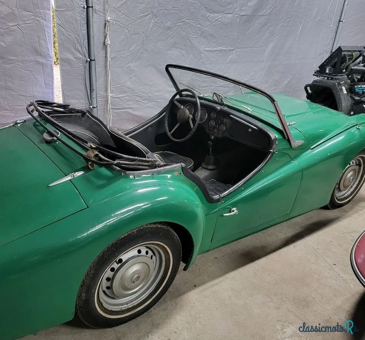 1960' Triumph TR3 photo #3