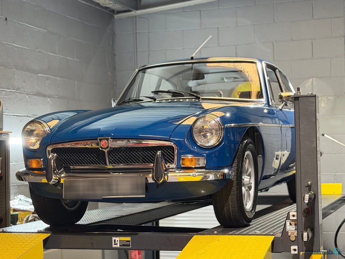 1973' MG MGB photo #4