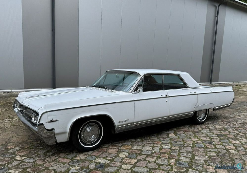 1964' Oldsmobile Ninety Eight photo #1