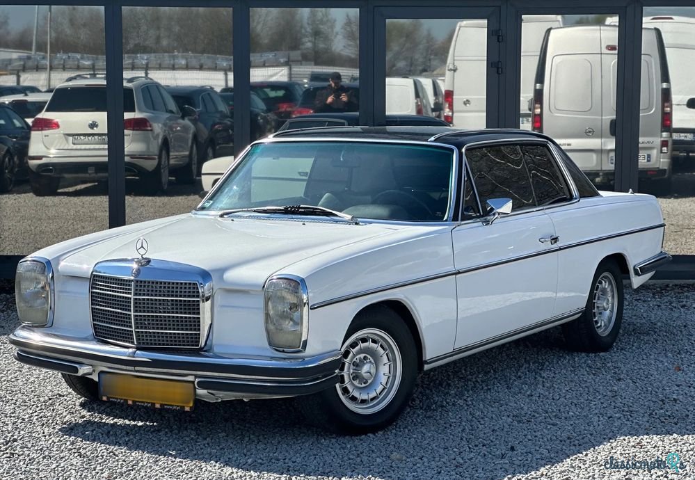 1971' Mercedes-Benz W114 photo #1