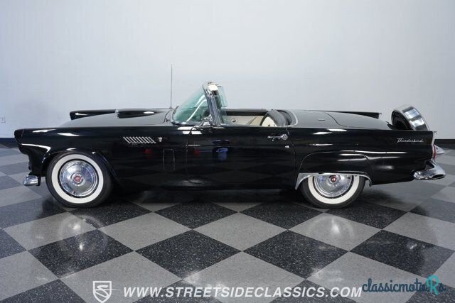 1956' Ford Thunderbird photo #2