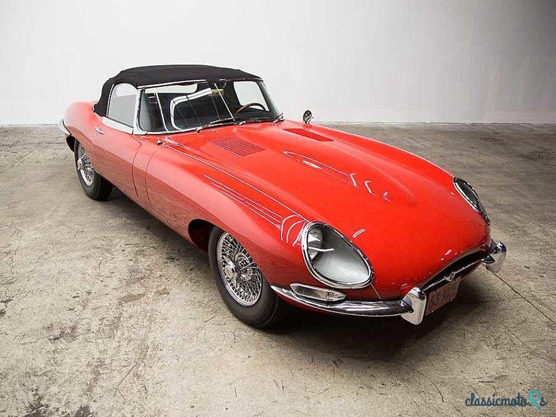 1963' Jaguar E-Type photo #1