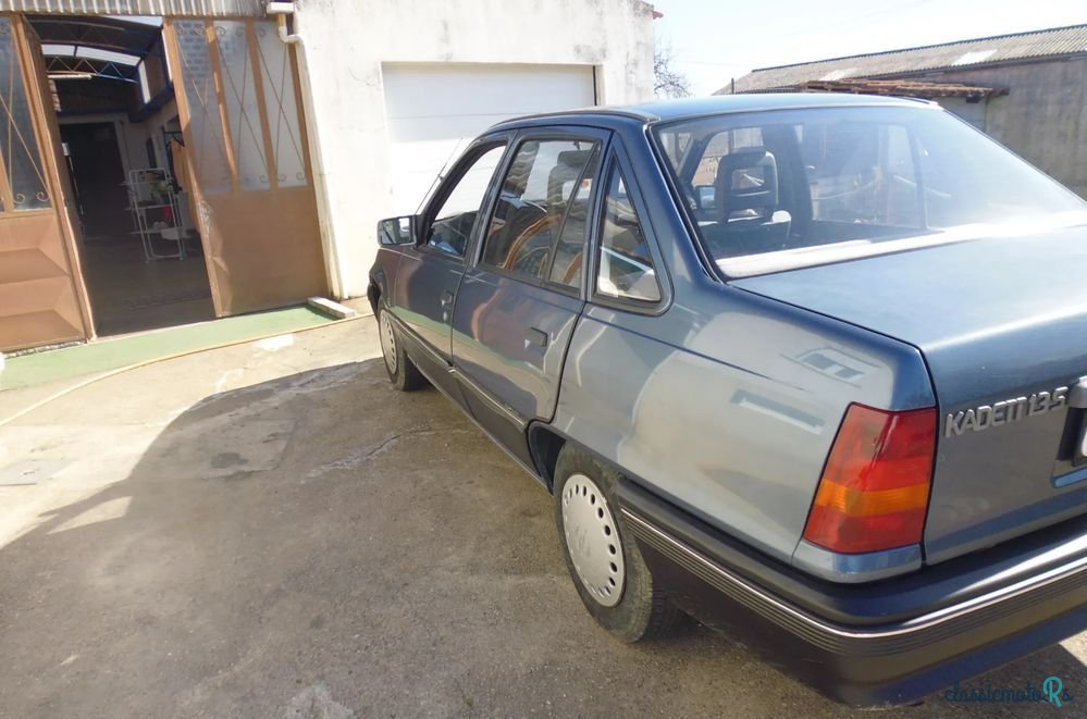 1987' Opel Kadett photo #4