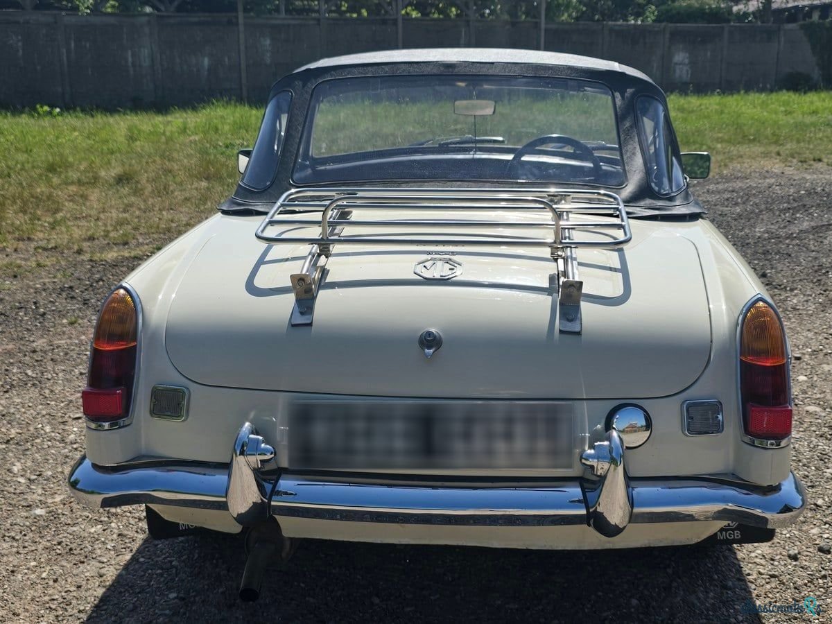 1964' MG MGB photo #4