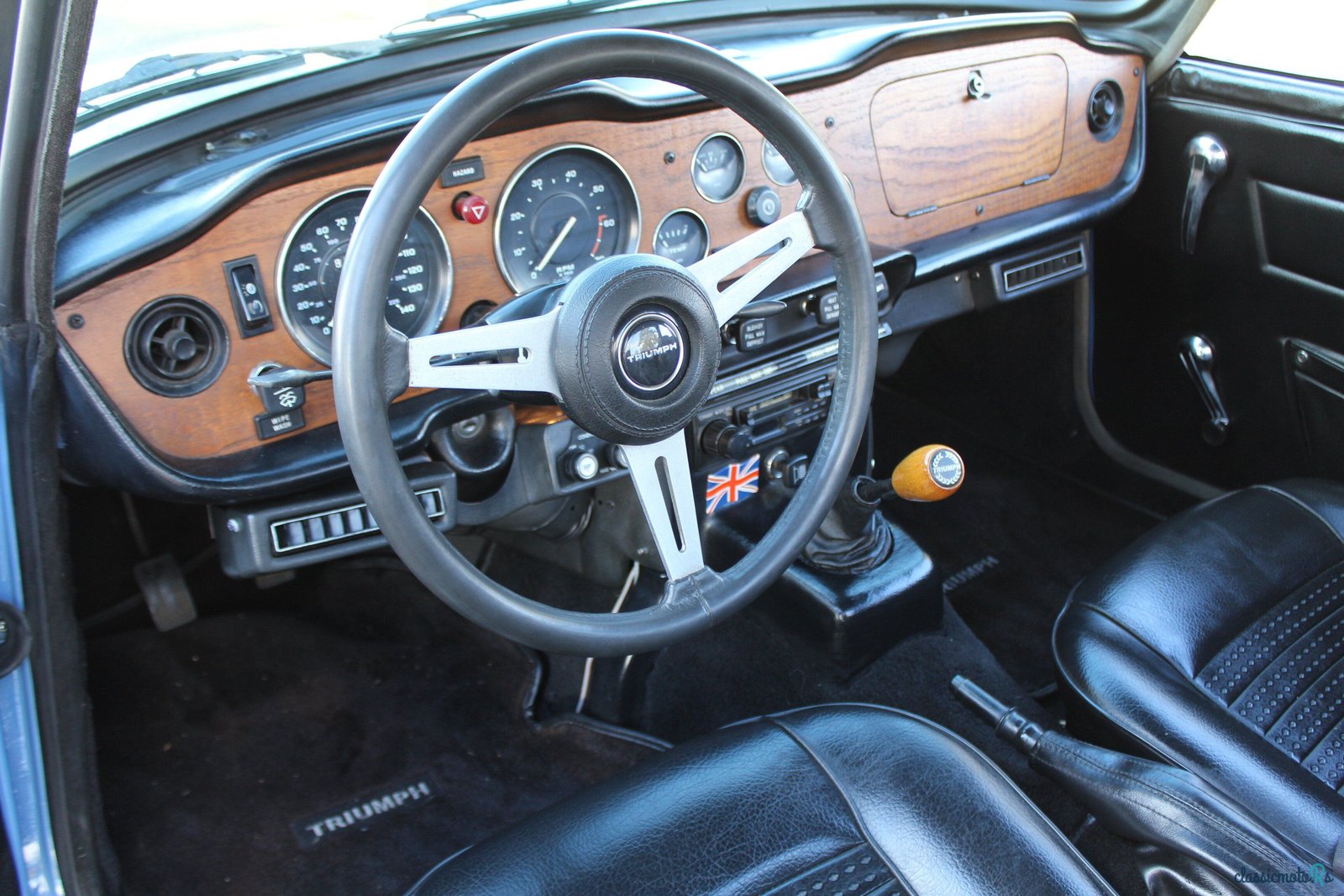 1975' Triumph TR6 photo #3