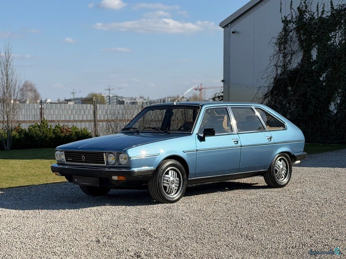 1980' Renault 30 photo #5