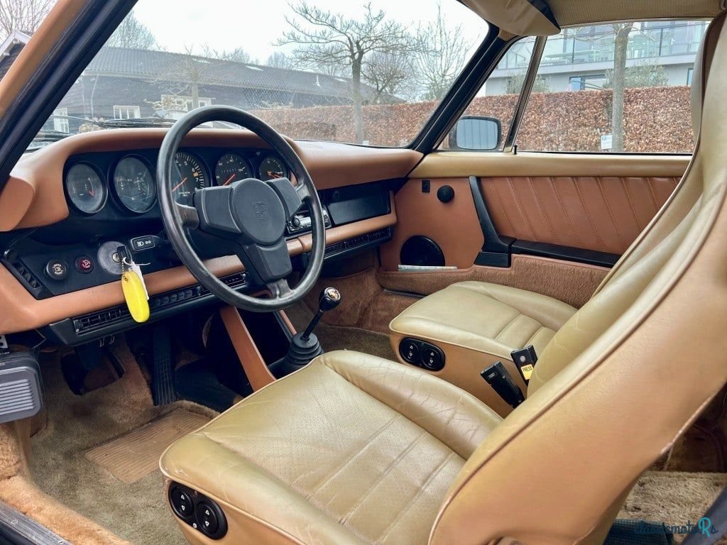 1976' Porsche 911 photo #3