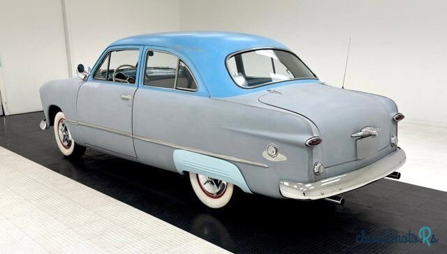 1949' Ford Custom photo #3