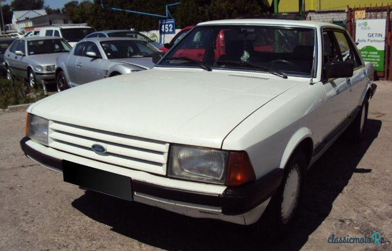 1984' Ford Granada photo #1